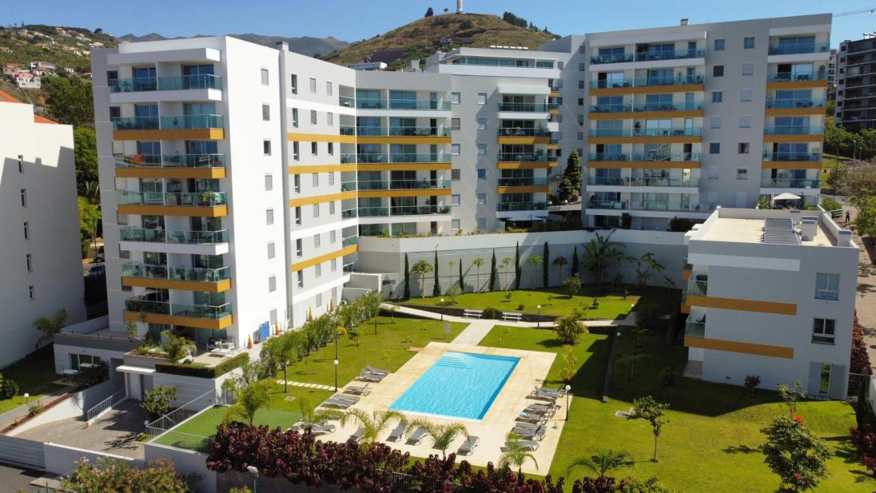 Rainbow Apartment By Lovelystay Funchal  Exterior foto